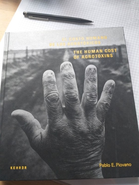 Buch "The Human Cost of Agrotoxins"